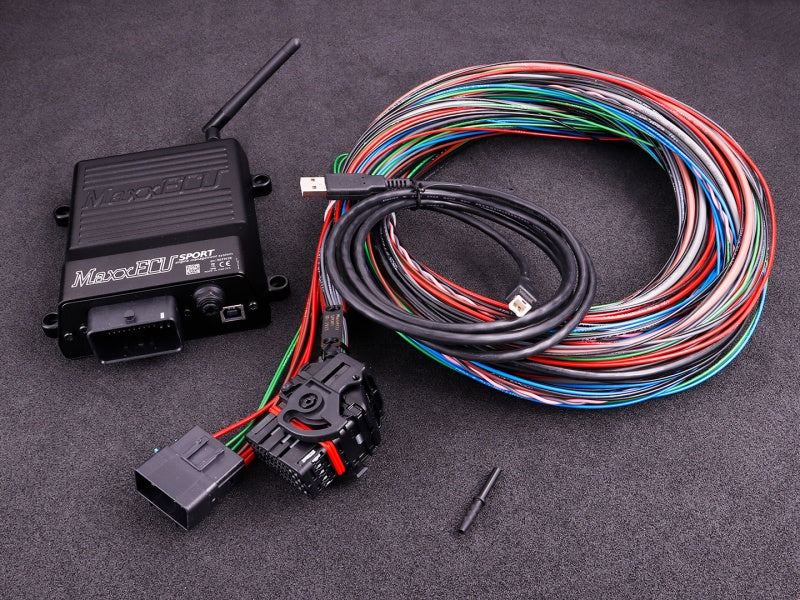MaxxECU SPORT - STANDARD (ECU, johtosarja ja tarvikkeet)