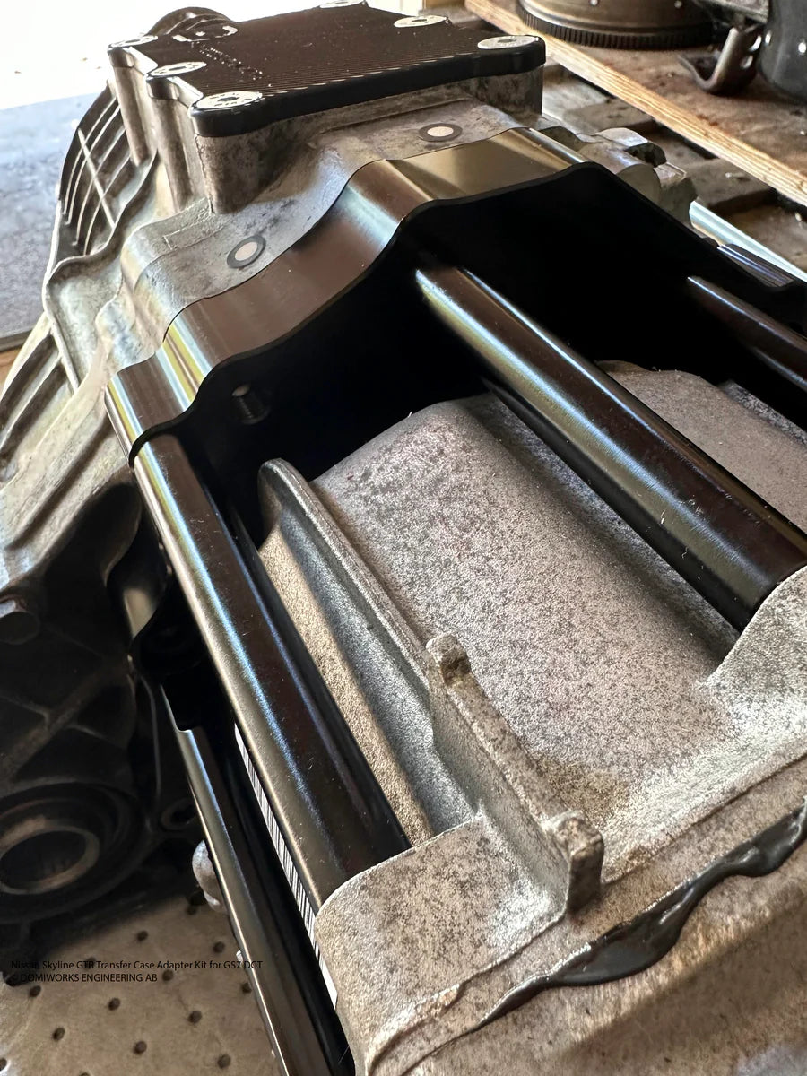 Nissan Skyline GTR  - GS7 DCT Jakolaatikon Adapteri