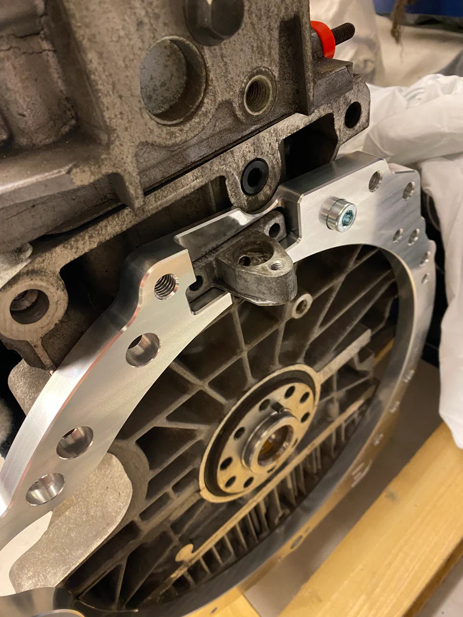 Volvo Whiteblock - BMW 8HP70 N57 - Flywheel Adapterisarja