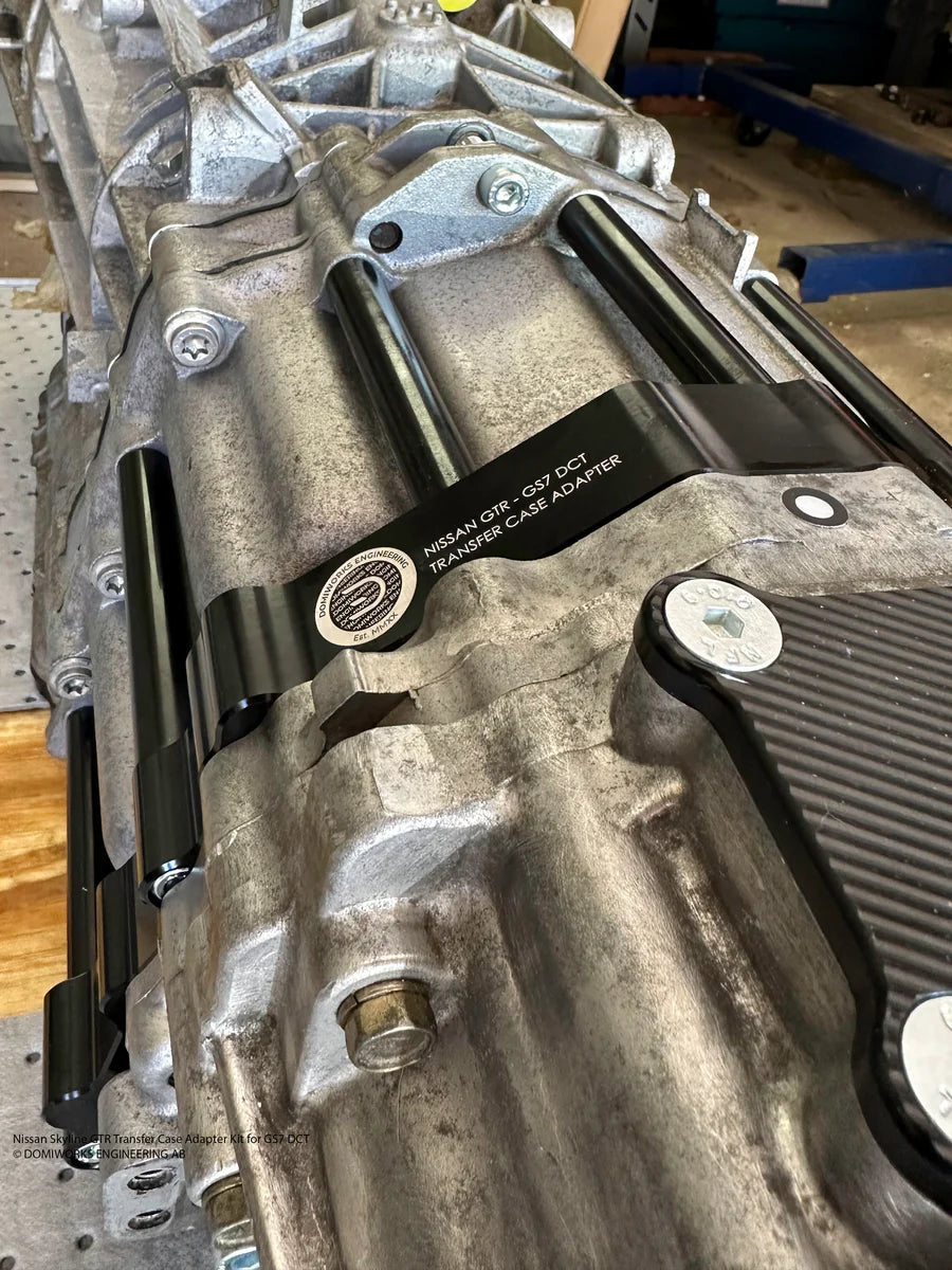 Nissan Skyline GTR  - GS7 DCT Jakolaatikon Adapteri
