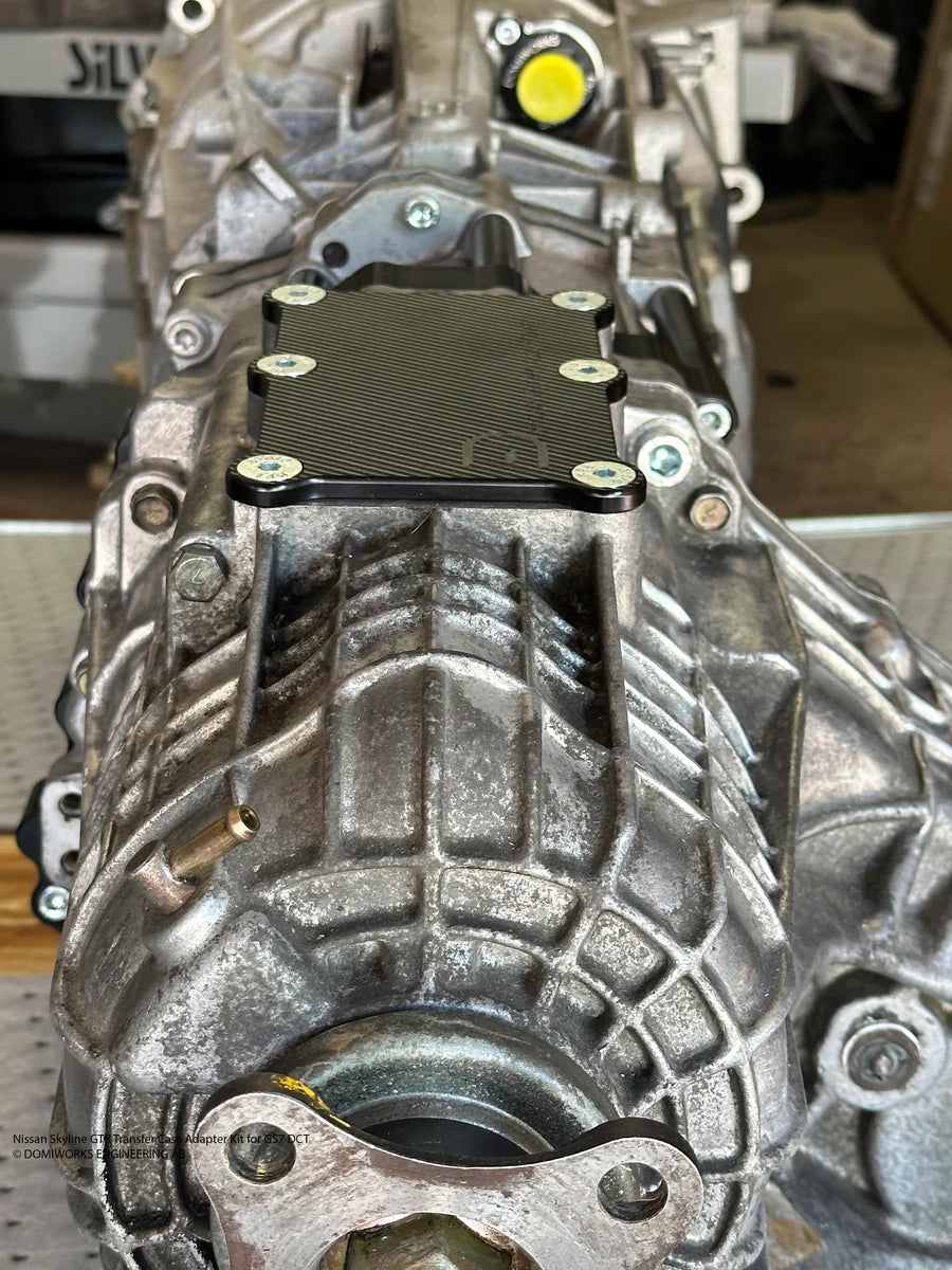 Nissan Skyline GTR  - GS7 DCT Jakolaatikon Adapteri